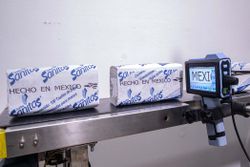 Imagen de impresión en caja de cartón.